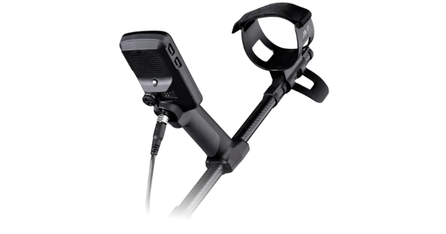 Minelab Equinox 900 Metal Detector | 3720-0006