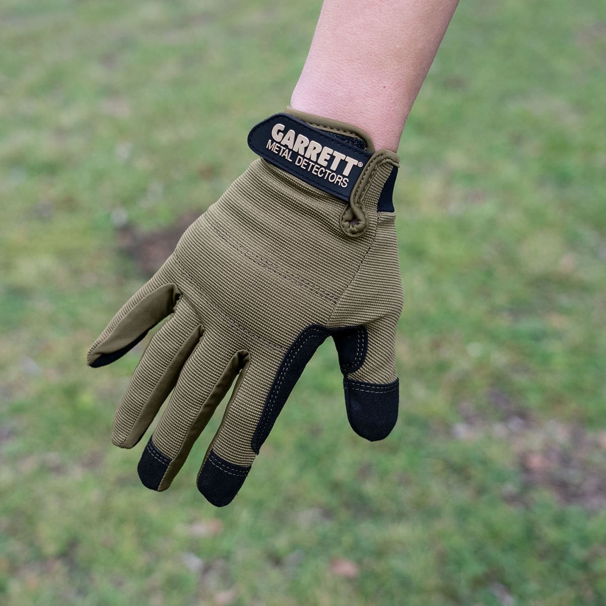 Garrett Detecting Gloves